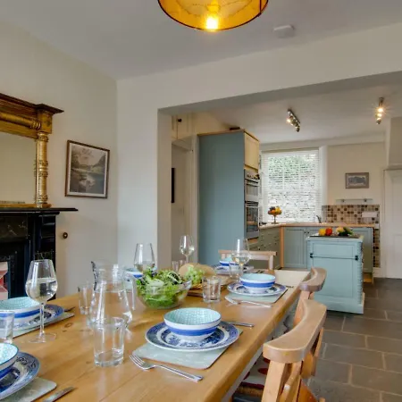 Holiday Vicarage * Ambleside