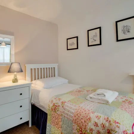 Holiday Vicarage Tatil Evi *